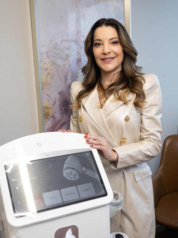 Dra. Jaqueline Ferraz - Unyque Pro