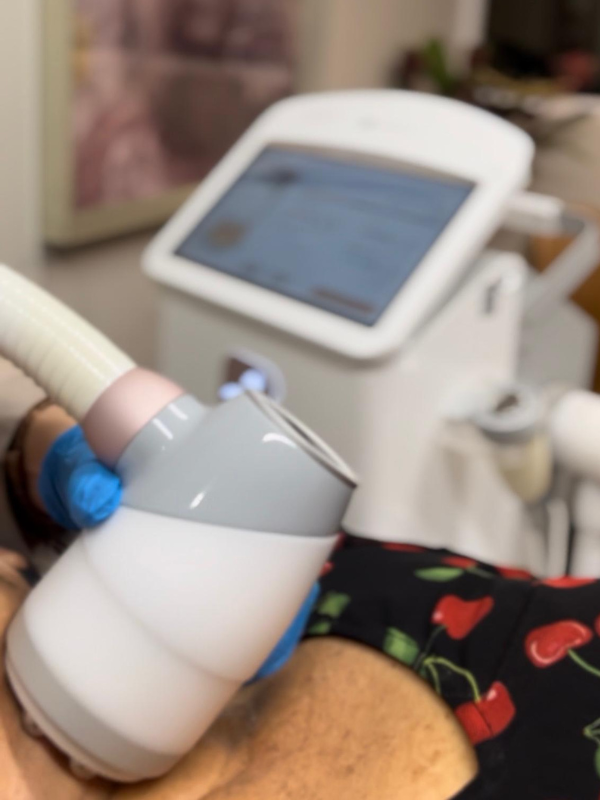 Dra. Jaqueline Ferraz - Unyque Pro (4)